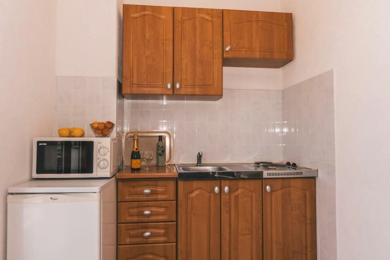 Apartments Micic Lovran 0*,  Croatia